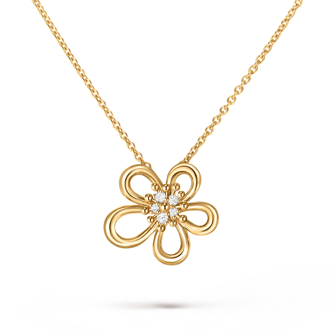 Flowerlace pendant, Van Cleef & Arpels.